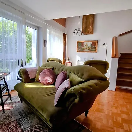Apartment Auszeit Im Jugendstil